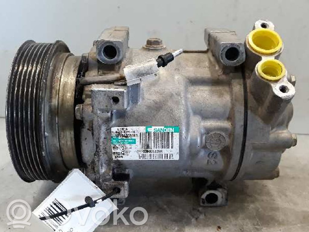 Dacia Sandero Kompresor / Sprężarka klimatyzacji A/C 