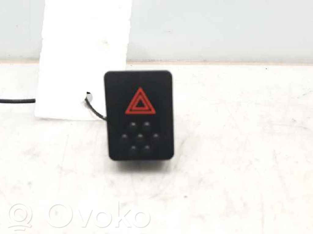 Botón interruptor de luz de peligro   06019