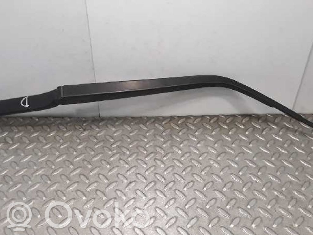 Mitsubishi Lancer X Wischerarm vorne 