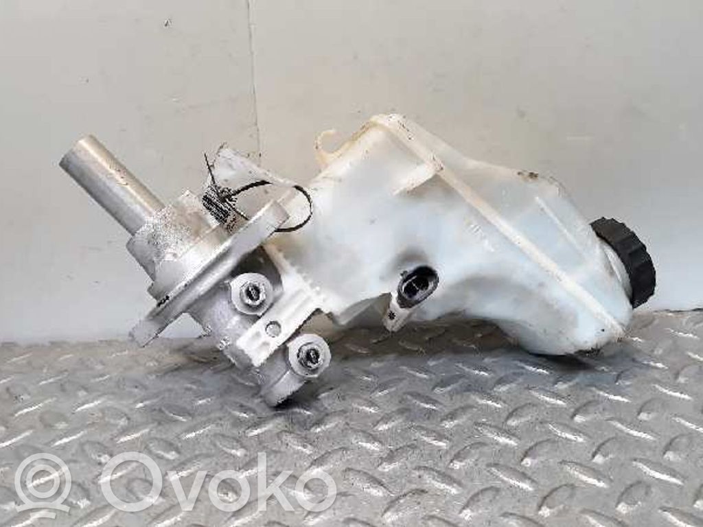 Opel Corsa D Jarrutehostin 