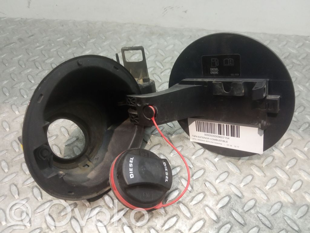 Opel Corsa E Sportello del serbatoio del carburante 