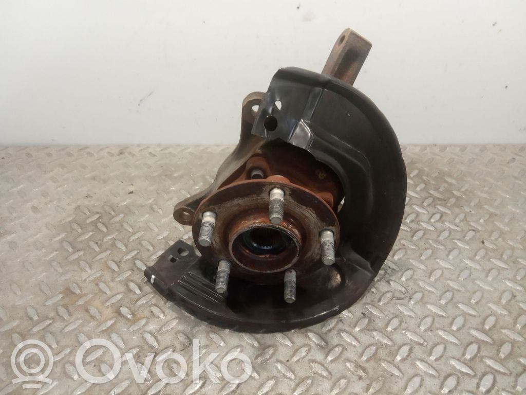 Mitsubishi Grandis Achsschenkel vorne 
