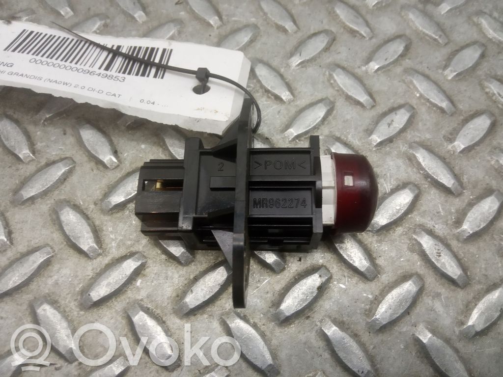 Comutator lumini pericol   MR962274