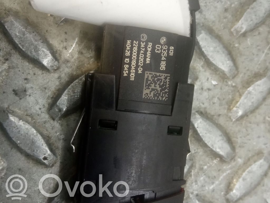 BMW 2 F22 F23 Botón interruptor de luz de peligro 