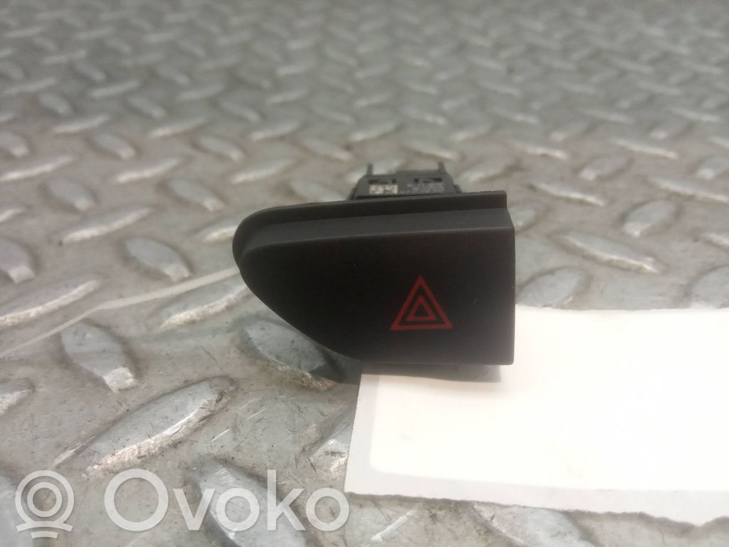 Renault Clio IV Botón interruptor de luz de peligro 