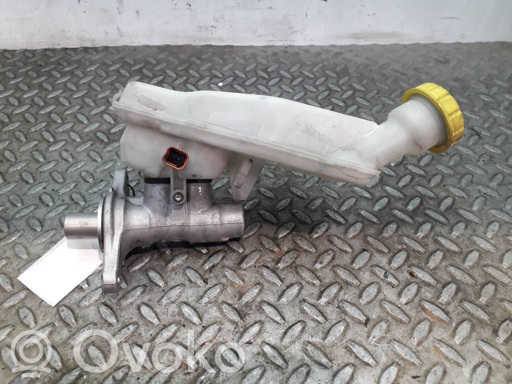 Bomba de freno   32069745