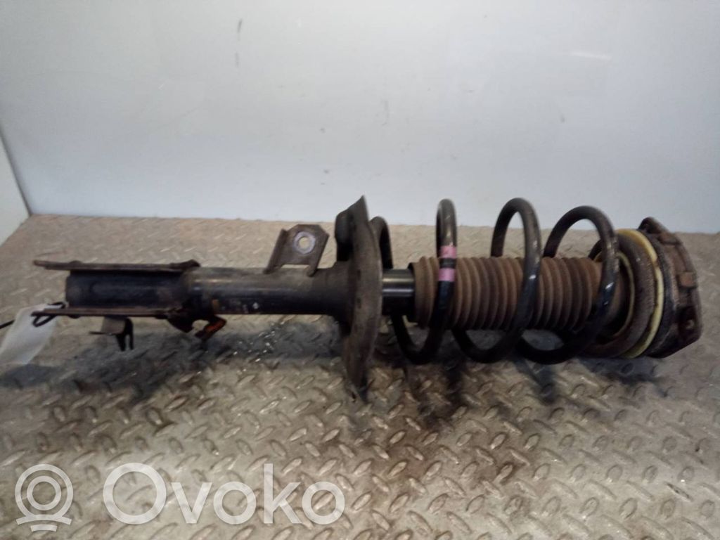Nissan Qashqai+2 Ansamblu amortizor cu arc față 