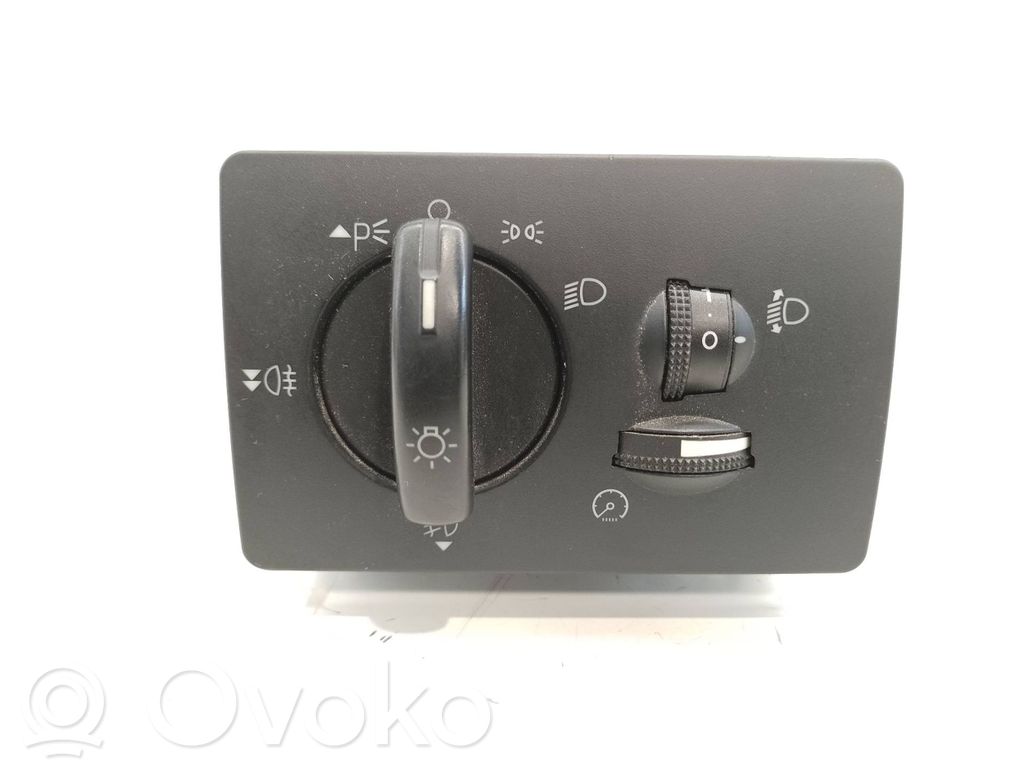 Ford Kuga I Interruptor de control del panel de luces 