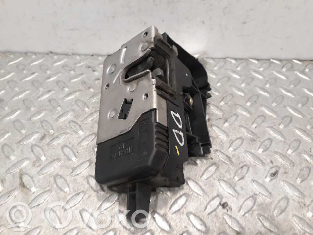 Opel Vectra C Etuoven lukko 