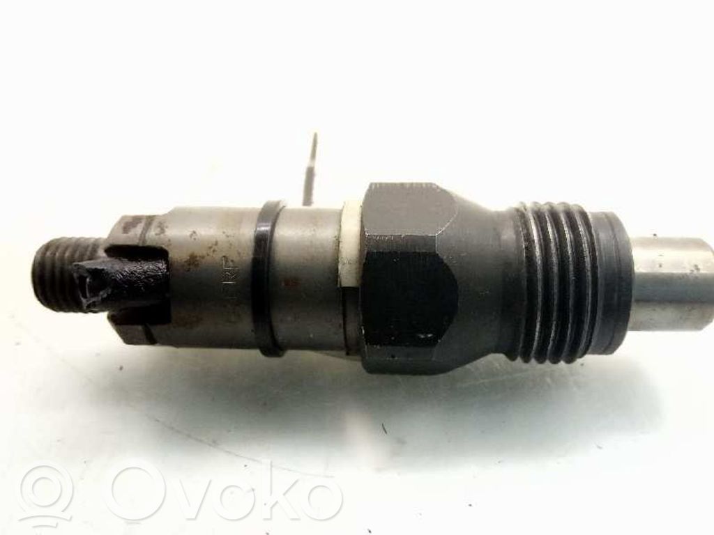 Wtryskiwacz paliwa   LCR6734303G,03FRF
