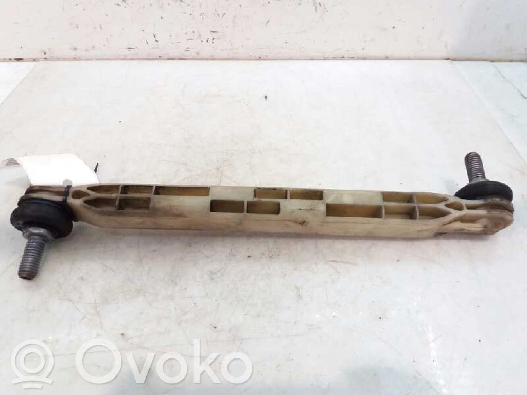 Opel Zafira B Łącznik stabilizatora przedniego 
