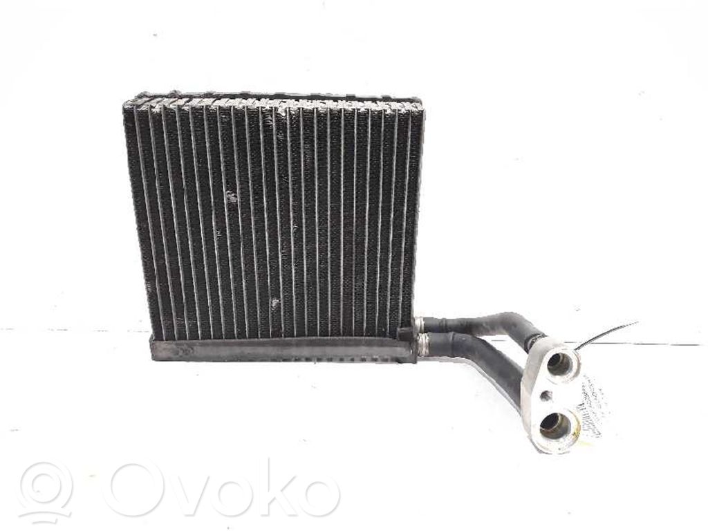 Ford Focus Ilmastointilaitteen ilmankuivain (A/C) 