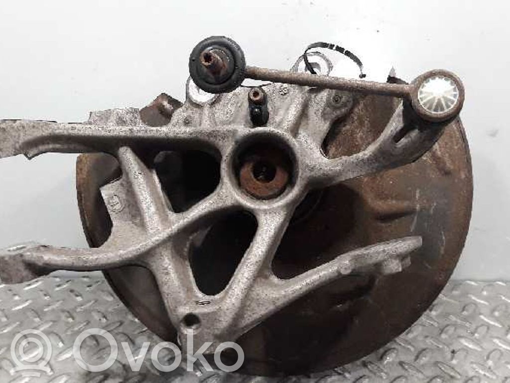 Peugeot 407 Achsschenkel hinten 