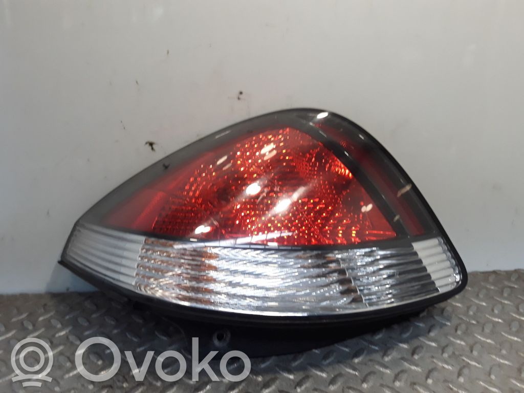 Lampa tylna
