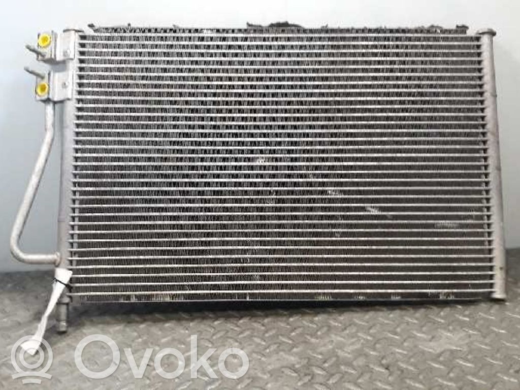 Ford Fiesta Skraplacz / Chłodnica klimatyzacji 