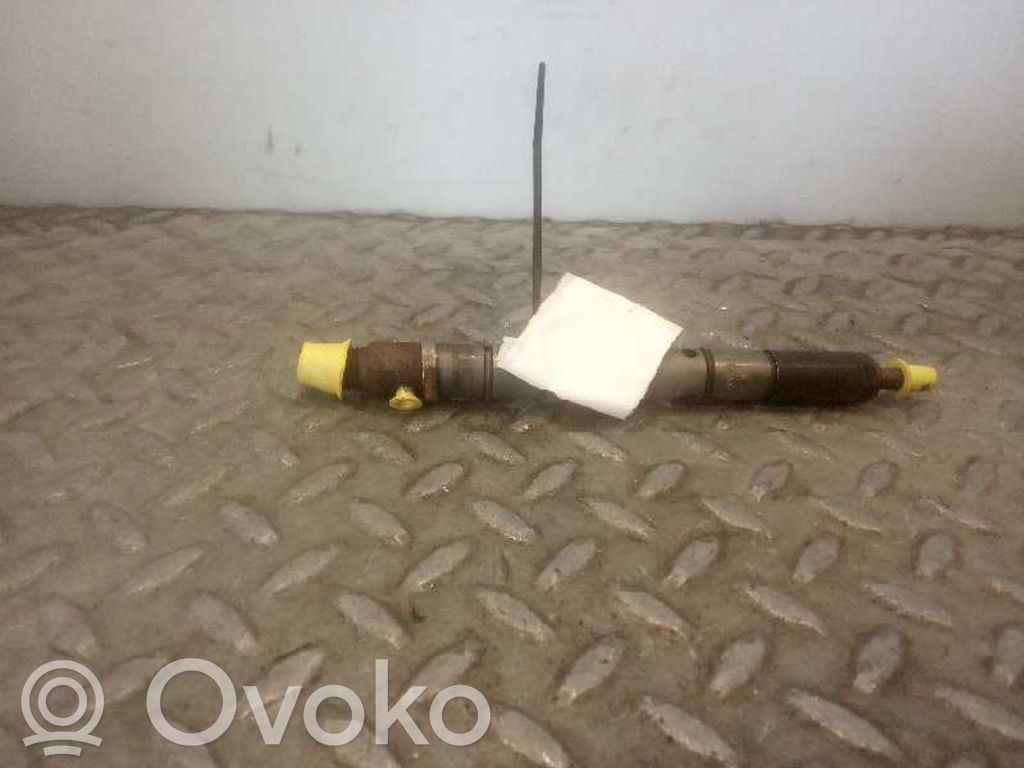 Inyector de combustible   059130201F,0432133795
