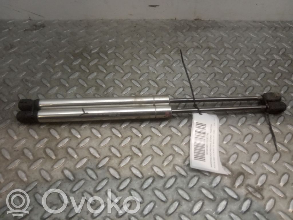 Audi A8 S8 D3 4E Amortiguador/puntal del maletero/compartimento de carga 