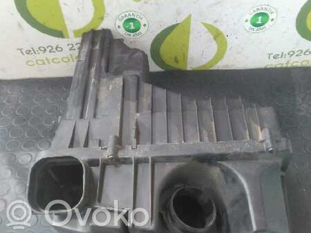 Air filter box