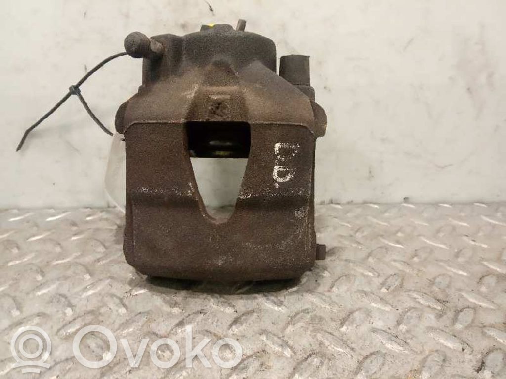 Etujarrusatula   1K0615124D