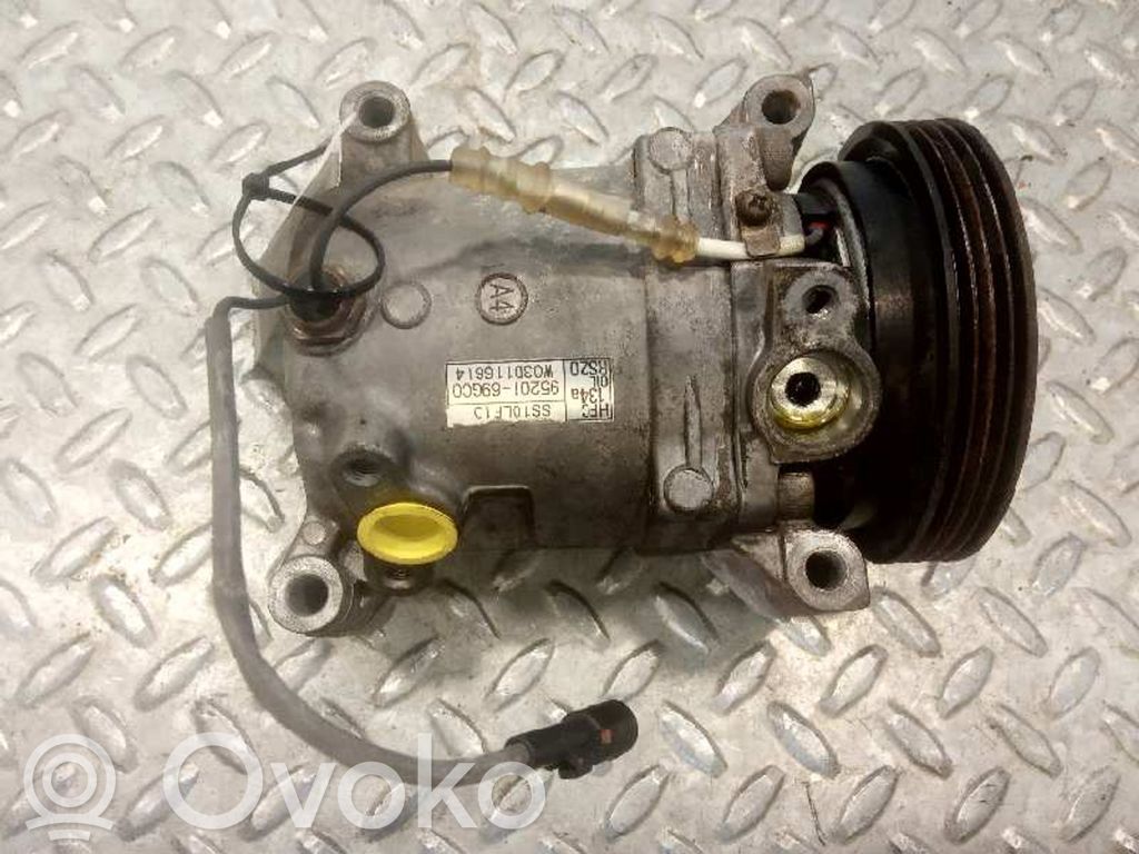 Suzuki Ignis Ilmastointilaitteen kompressorin pumppu (A/C) 