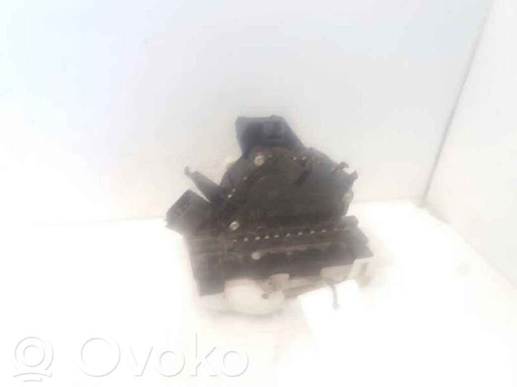 Ford Mondeo Mk III Etuoven lukko 