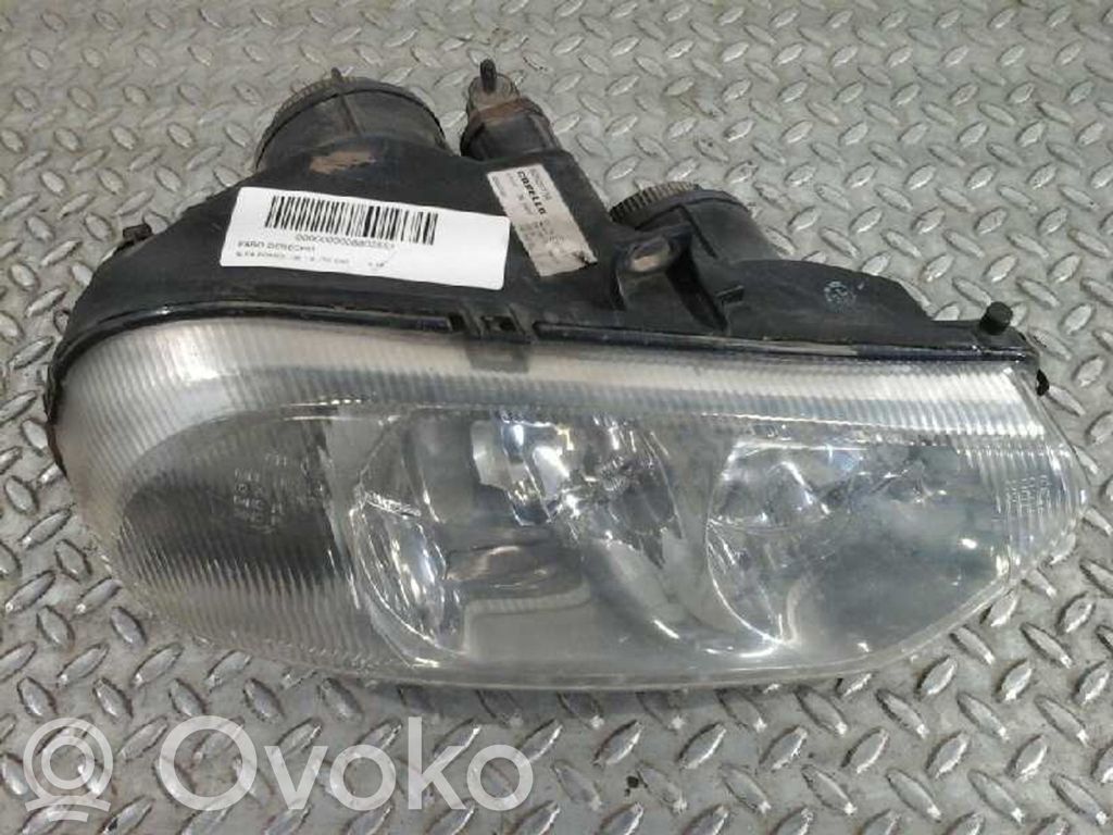 Alfa Romeo 156 Faro/fanale 
