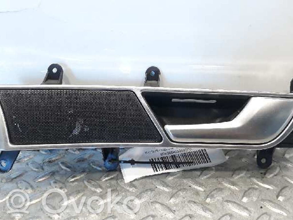 Audi A6 S6 C6 4F Poignée inférieure de porte avant 
