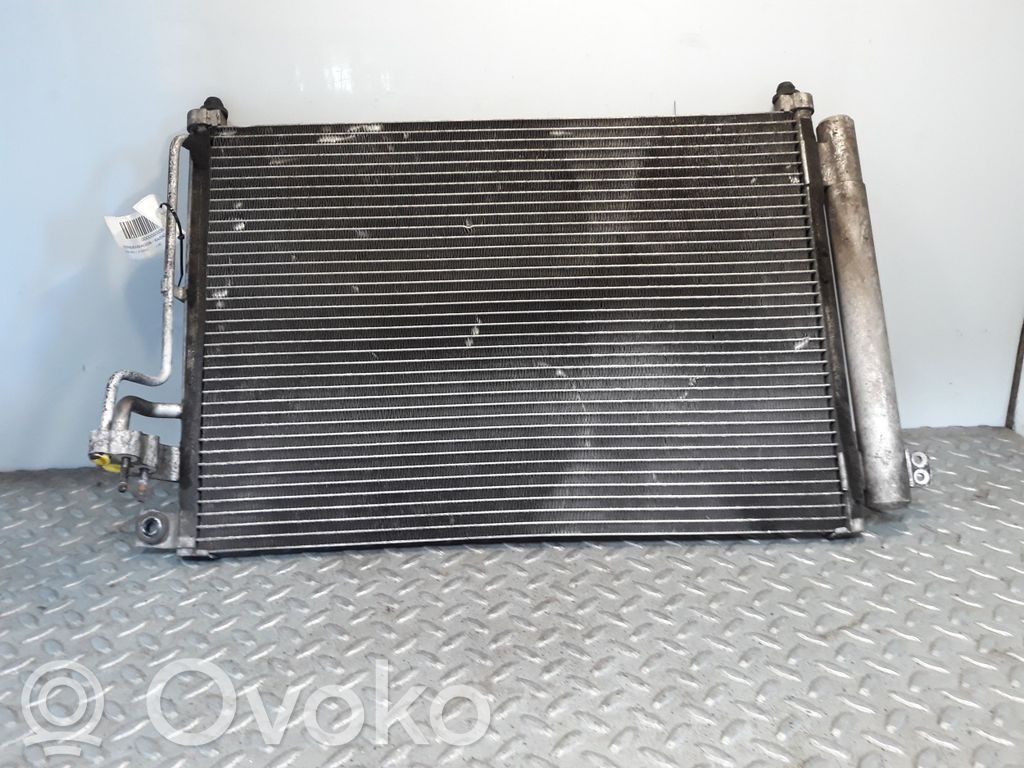 Radiateur condenseur de climatisation