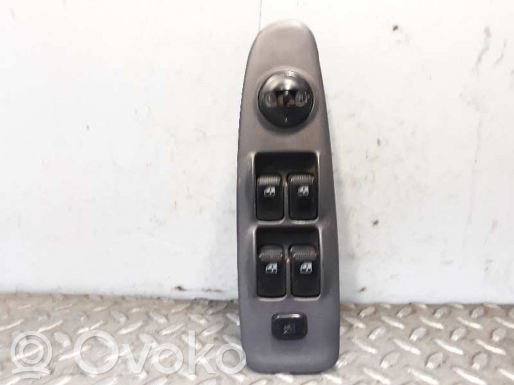 Hyundai Elantra Interruptor del elevalunas eléctrico 