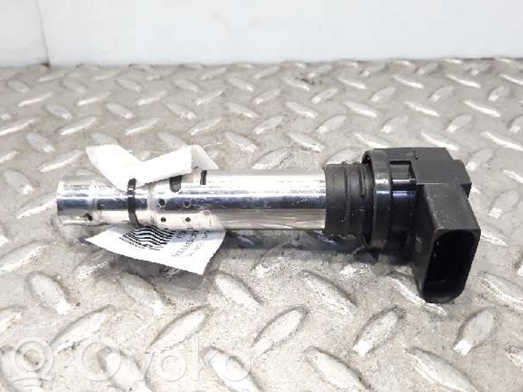 Bobina de encendido de alto voltaje   880006