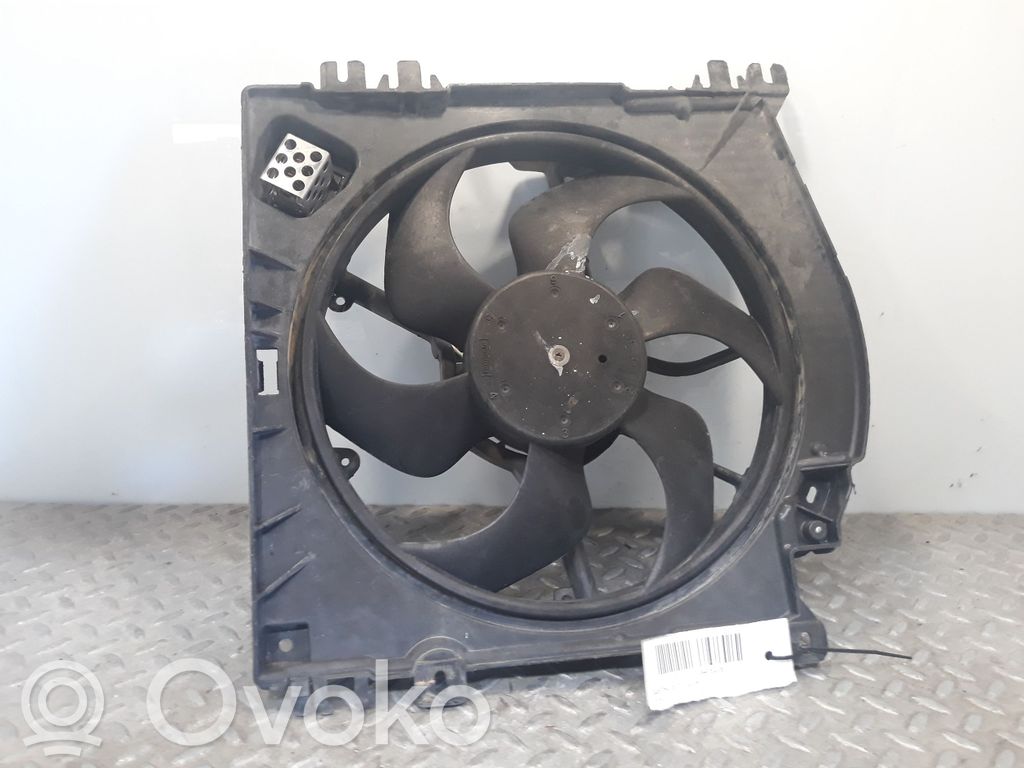 Renault Clio III Ventilatore di raffreddamento elettrico del radiatore 