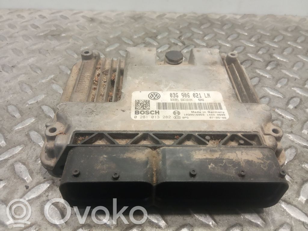 Unidad de control/módulo del bloqueo de puertas   03G906021LN,03G906021LN