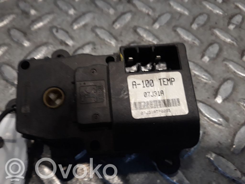 Heizungslüfter   07J31A