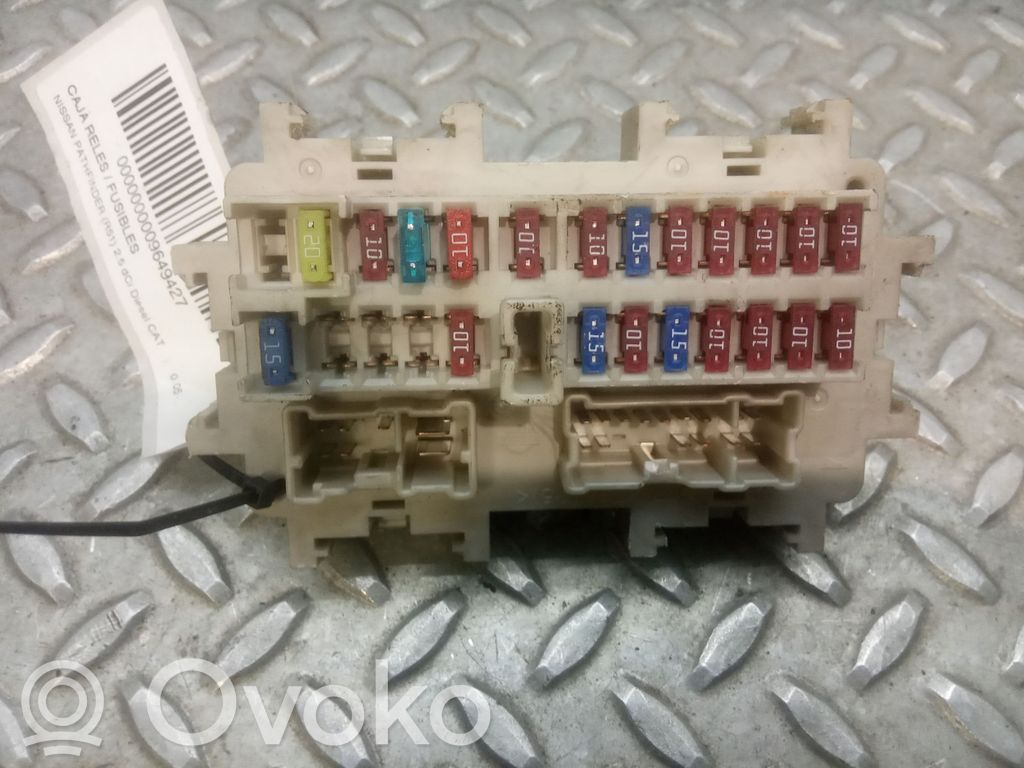 Nissan Pathfinder R51 Unidad de control del BSM 