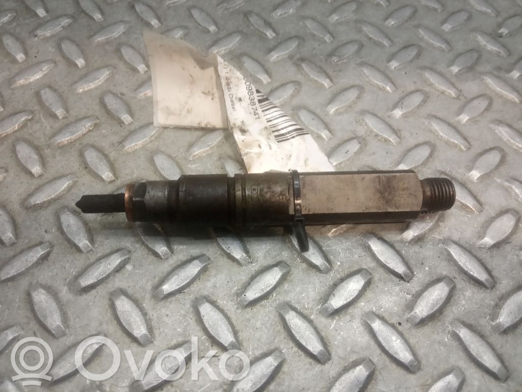Inyector de combustible   8200047509,0432193564