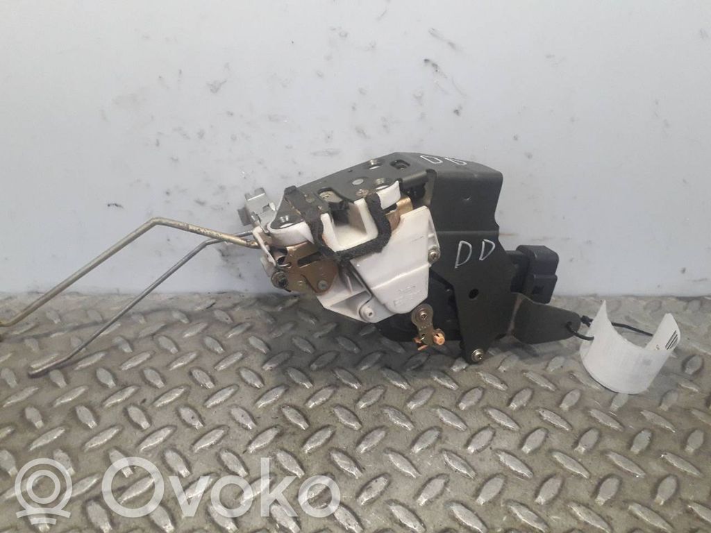 Suzuki Liana Serratura portiera anteriore 