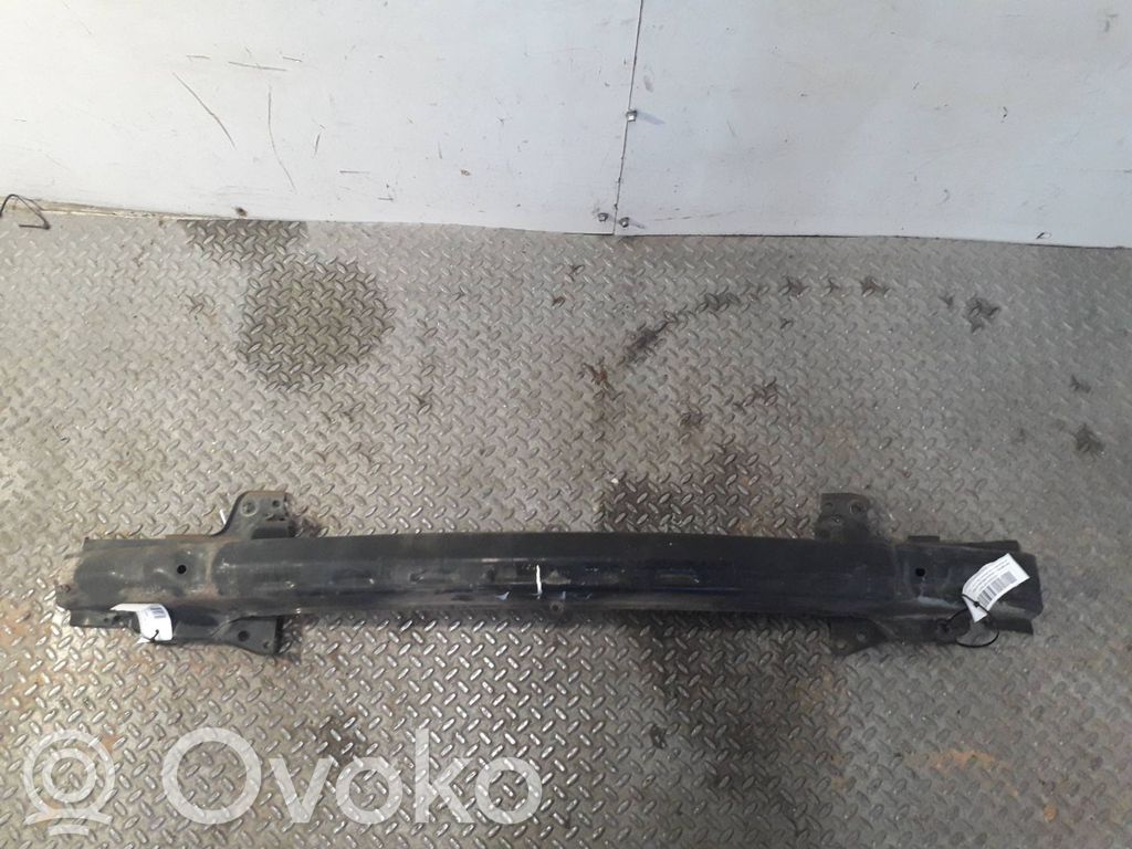 Soporte del parachoques delantero