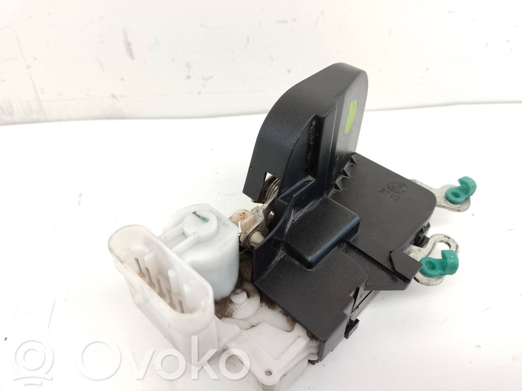 Alfa Romeo GTV Etuoven lukko 