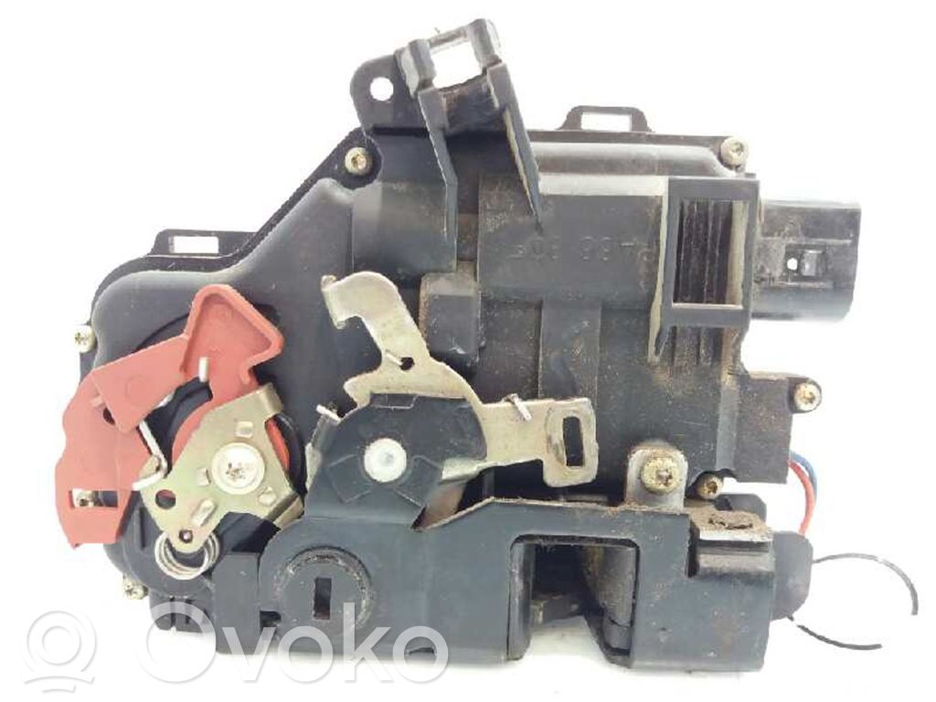 Audi A4 S4 B6 8E 8H Încuietoare ușă spate 