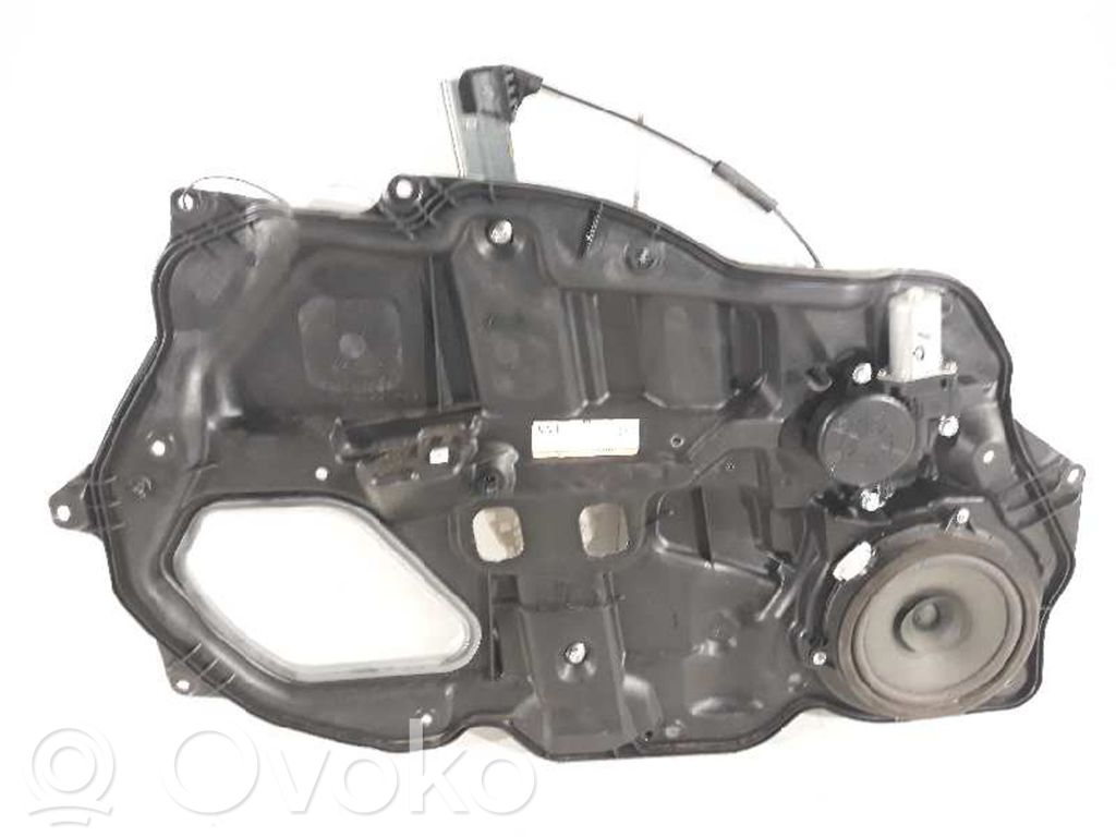 Regulador manual de la ventanilla delantera   D01G5958X