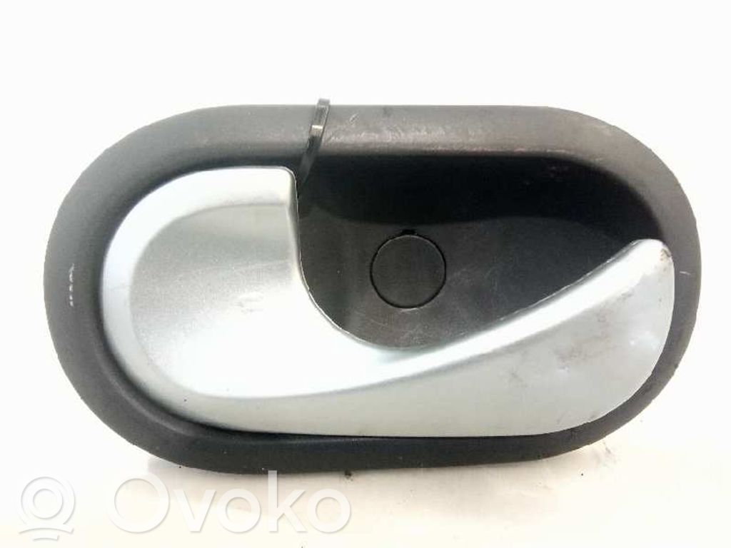 Renault Grand Modus Manecilla interna puerta trasera 