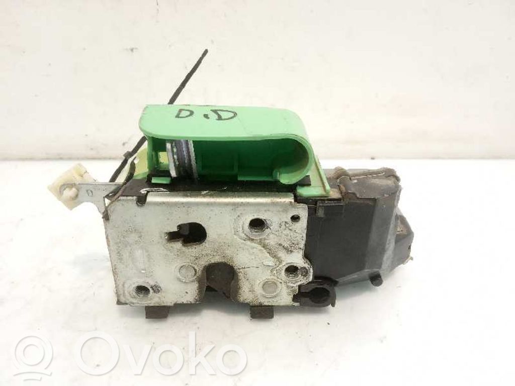 Etuoven lukko
