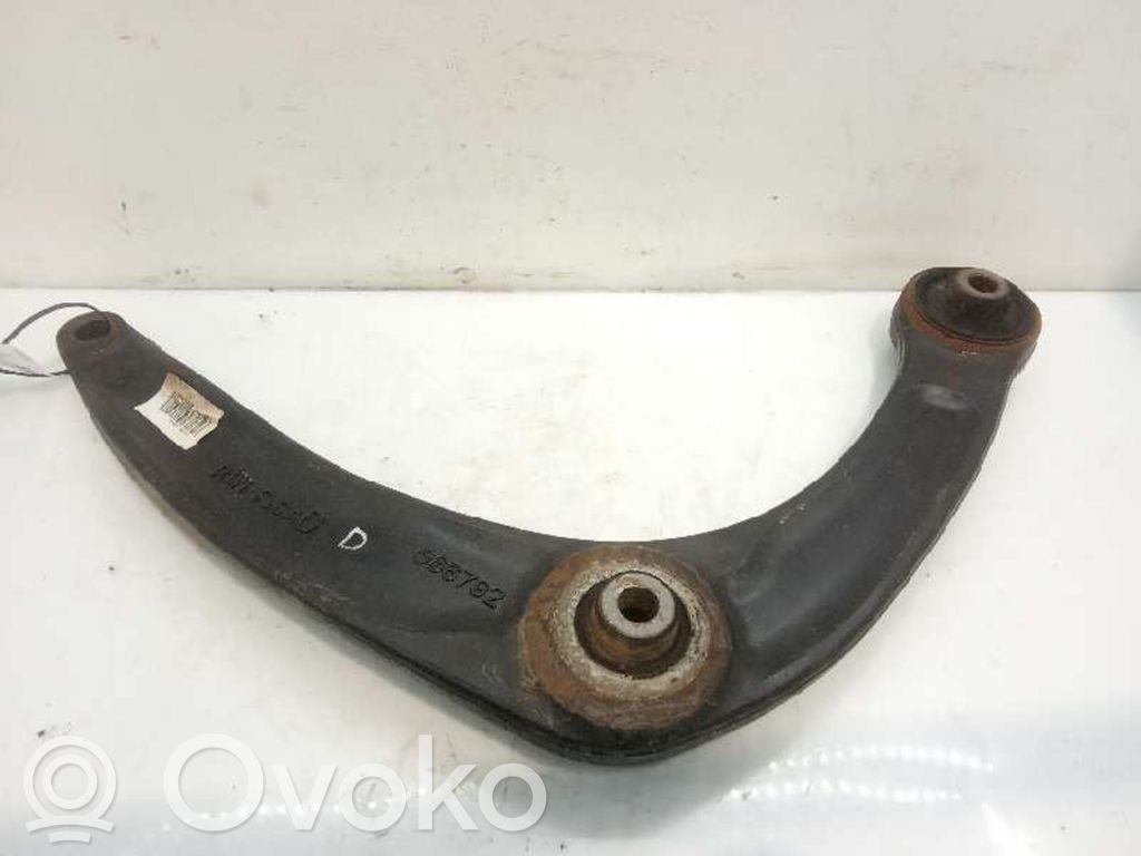 Peugeot Partner Brazo de suspensión delantero 