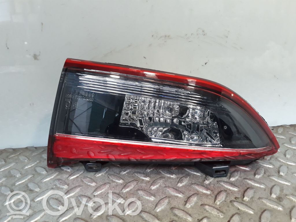 Mazda 6 Takaluukun takavalot 