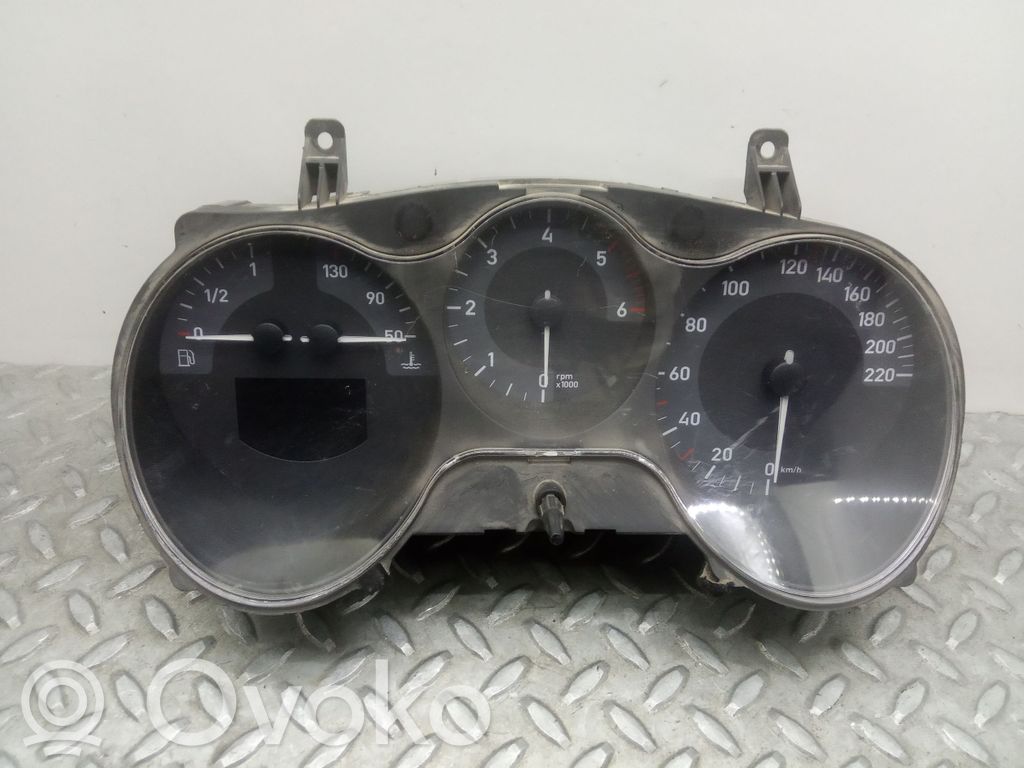 Seat Leon (1P) Speedometer (instrument cluster) 