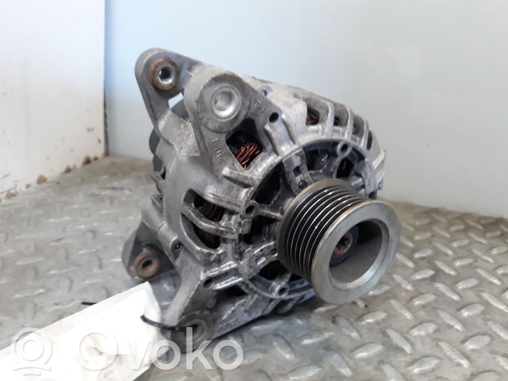 Renault Clio III Generator/alternator 