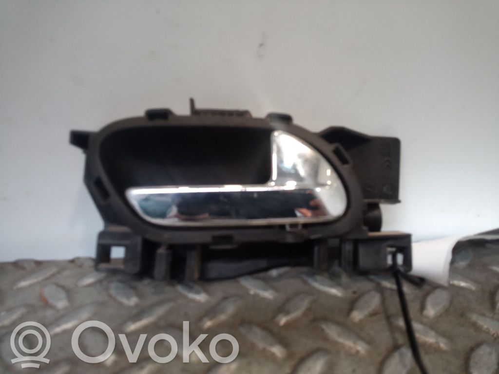 Manecilla interna puerta trasera   96834460VV