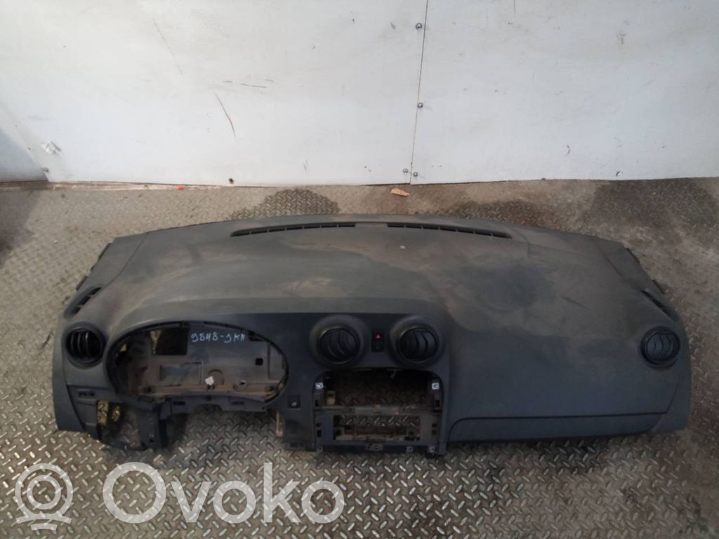 Deska rozdzielcza   A4156890253,4206801800