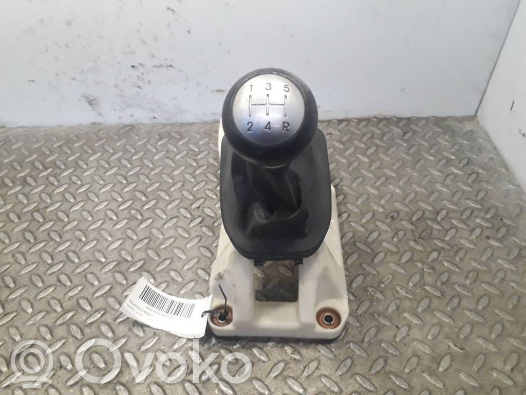 KIA Rio Interruptor/palanca de limpiador de luz de giro 