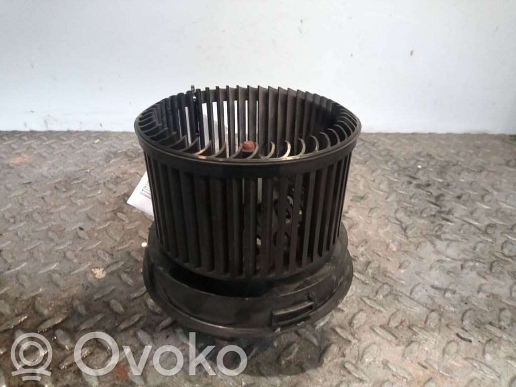 Peugeot 207 Ventola riscaldamento/ventilatore abitacolo 
